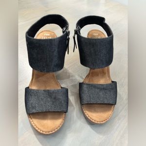 Tom’s Marojca Cutout Sandal - worn once!